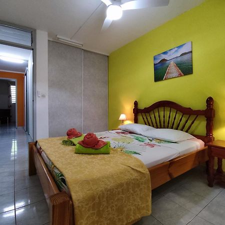 Bungalow With Sea View In Deshaies Εξωτερικό φωτογραφία