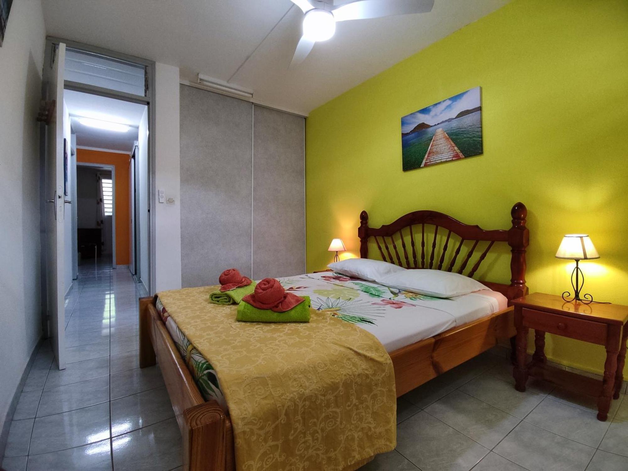 Bungalow With Sea View In Deshaies Εξωτερικό φωτογραφία